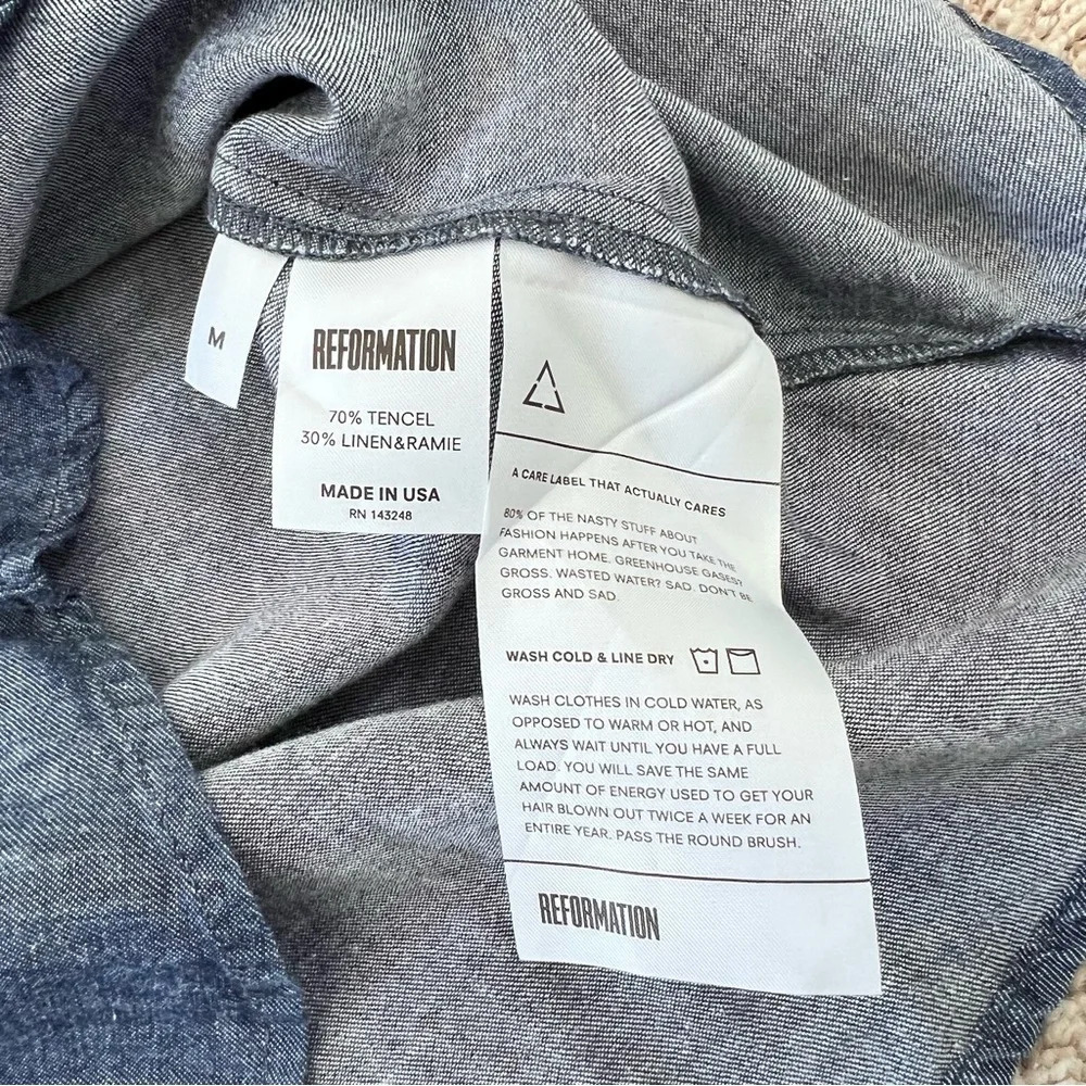 Reformation Scarlett Chambray Denim Off Shoulder‎ Blouse - Picture 9 of 10